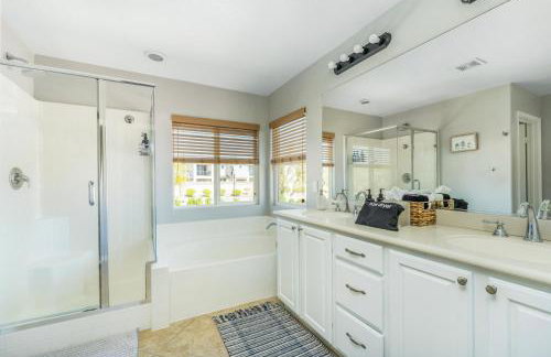 GAMEROOM, King Beds, Movie Projector, Heated Saltwater Pool, Golf and Games! - Foto 71