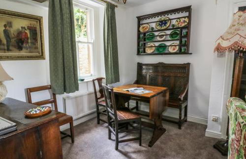 Sally's Cottage - Photo 7