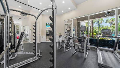 Modern 2BR2BA Pool Gym Near Airport #8 - Foto 4