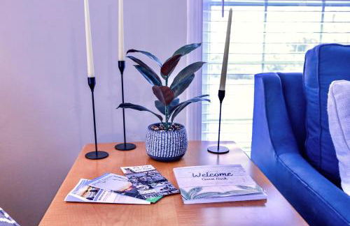 Sleeps 12! 5 BDRM-2 Kings,3 Queens-Deck & Patio-Mins to PI & Beaufort - Foto 14