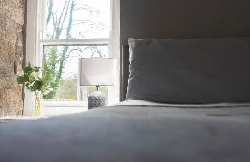 Idyllic Cornish cottage in the beautiful Lamorna valley - walk to pub & sea - Photo 9