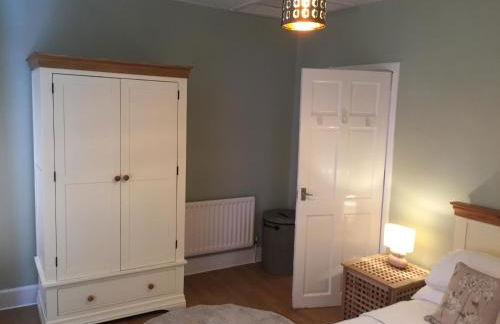 Tynant House- Cosy 3 bed house- Near City Centre and FREE parking - Foto 12