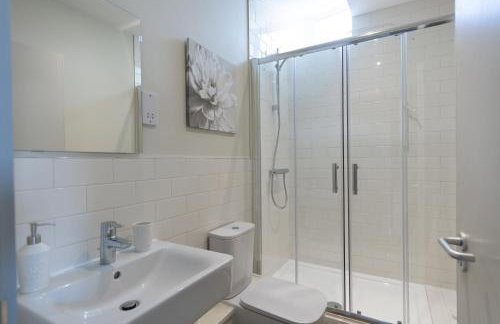 Hereford City Centre - Apartment 6, Isabella House - Modern Apartment In The Heart of The City - Sleeps 4 Guests - Hosted by RENTMYHOUSE - Foto 20