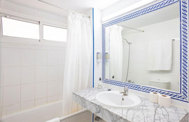 Apartamentos El Velero - Foto 7