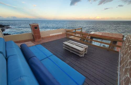 Casa encima del Mar, parquing, 4 patios, idilico - Foto 1