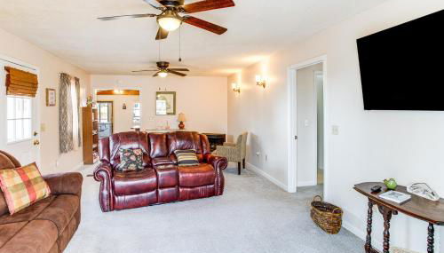 1 Mi to Lake Murray Pet-Friendly Home with Deck - Foto 4
