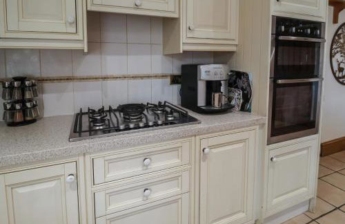 Winston Hall - Photo 13