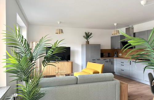 SuperHosts ZENTRUM - Parkplatz - TERRASSE - King-Bett - NETFLIX - Foto 1