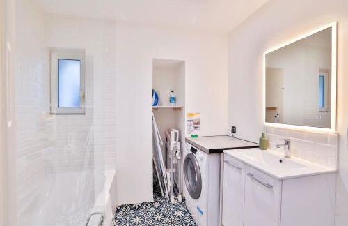 LE LUCIEN Eco-Appart'Hôtel - Angouleme - Centre - Wifi - Parking privé - Classé 4 étoiles - Foto 64