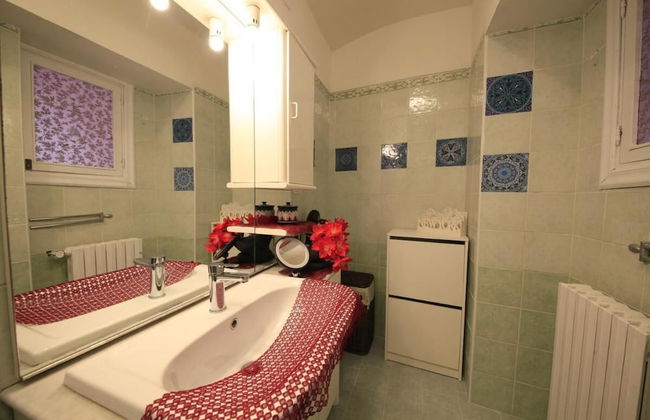 Dolls House Holiday Home - Photo 20