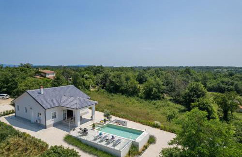 Sienna Zminj - Foto 52