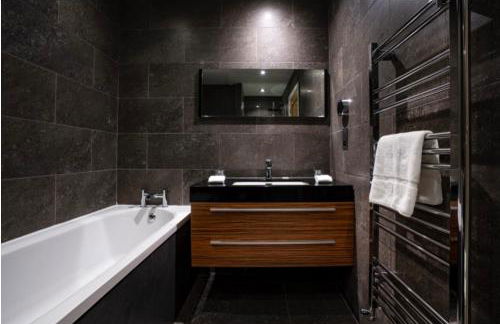 Yewfield Self Catering Apartments - Foto 9