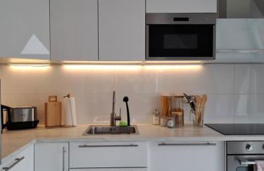 Livora Living - Stilvolles DG-Apartment an der Fußgängerzone - 2 Schlafzimmer - Foto 10