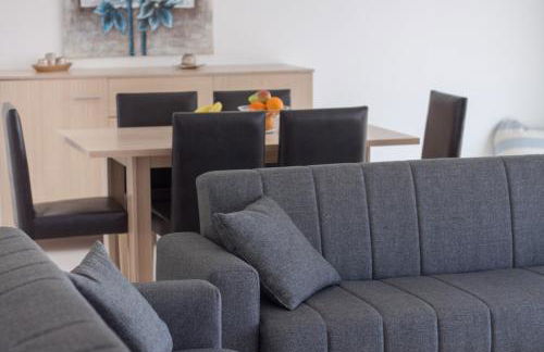 7 bedroom villa with pool, 700m from the beach! - Foto 12