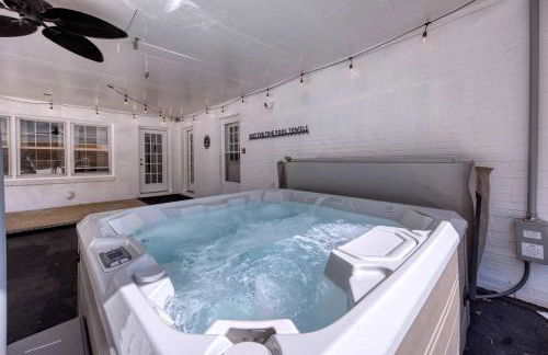 Near Botanical Garden with a Pool Charming on Charing - Foto 17