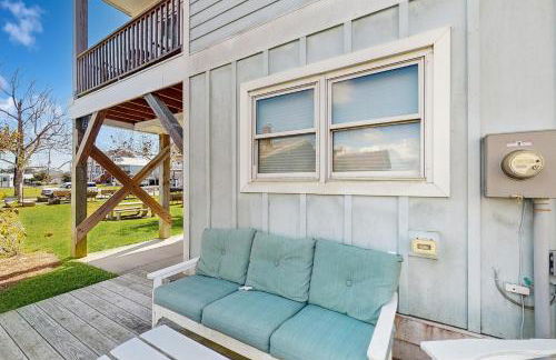 Updated three-story home with kayaks, bikes, & water views - great location - Foto 20