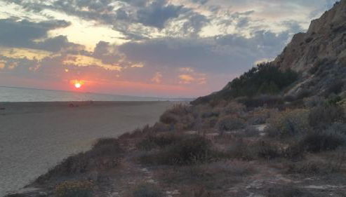 Duplex en Huelva a 15 minutos en coche de las mejores playas de España - Foto 4