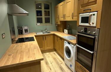 The Hurst Stable - Photo 2