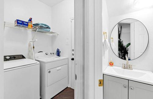 4 BR w/ Pool 10 min to Six flags, AT&T Stadium & Glode Life Park - Foto 28