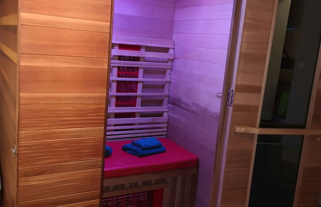 Luxurious Cottage in Aywaille with Sauna & Hot Tub - Photo 22