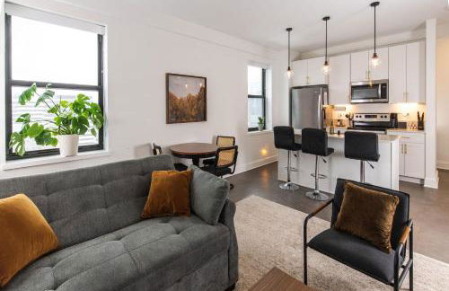 Luxury Downtown Apt with Parking, Gym, and Lap Pool - Foto 20