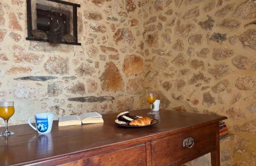 Electra Stone Suite - Photo 35