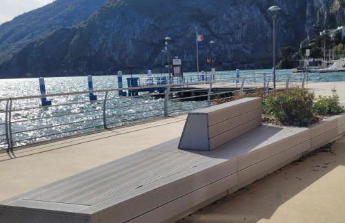 Onda del lago Mountain Lake Iseo Hospitality - Foto 25