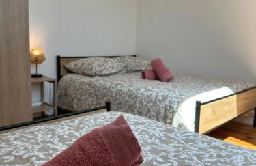 Maison familiale, 13 lits, 3 SDB, parking gratuit, jardin, terrasse - Foto 20