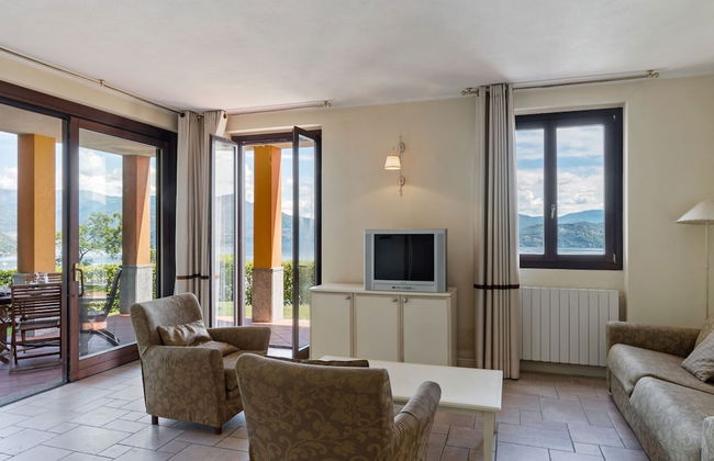 Residential Complex With Panoramic Views and Pool - Foto 10