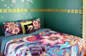 Enchanting 3BR Near Downtown Hartford Cozy & Modern with Parking - Foto 2