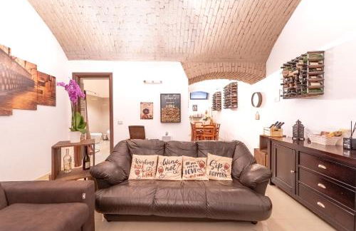 The Wine Cave - Via M Gioia, 47 - Huge Elegant 110 sqm Peaceful Retreat in Milan, 2 bedrooms, 8 minutes walking from Central Station, Milan - Foto 22