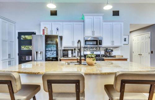 Luxury 3 House Compound with Jacuzzi and Pickleball - Foto 18