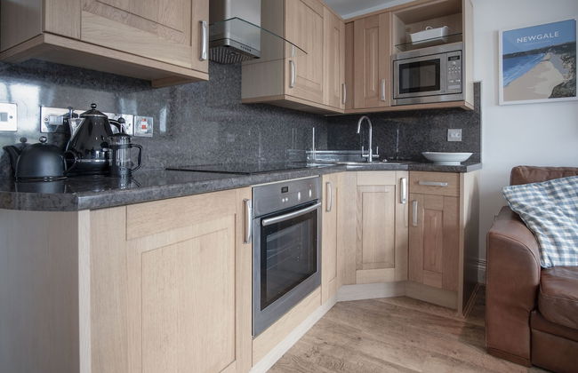 Goscar Court - 1 Bedroom Apartment - Tenby - Photo 15