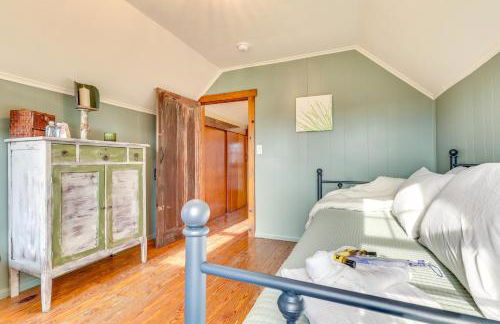 Grill and Fire Pit New Market Getaway on 3-Acres! - Foto 21