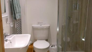 Orkneyinga - Foto 2, Shower