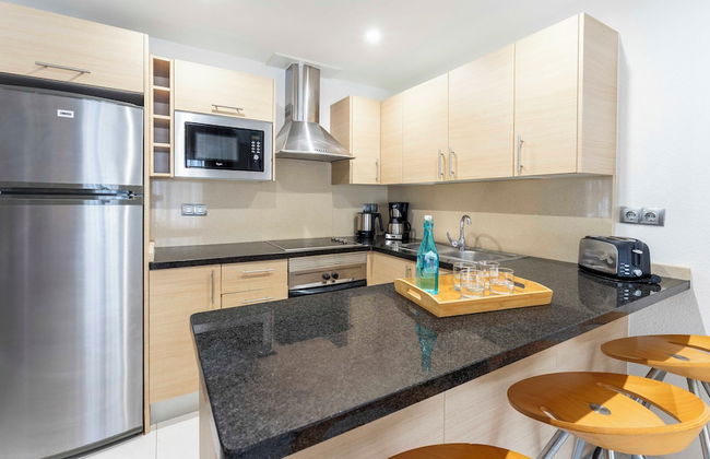 Ona Hollywood Mirage - Photo 16