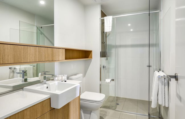 Vine Serviced Apartments - Photo 20