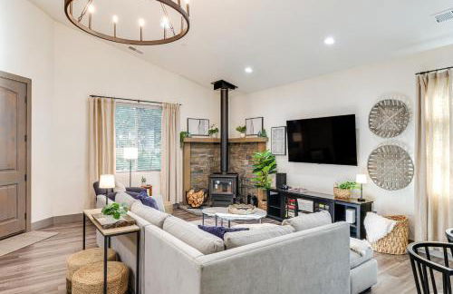 Game Room and Patio Picturesque Home in Sonora - Foto 1