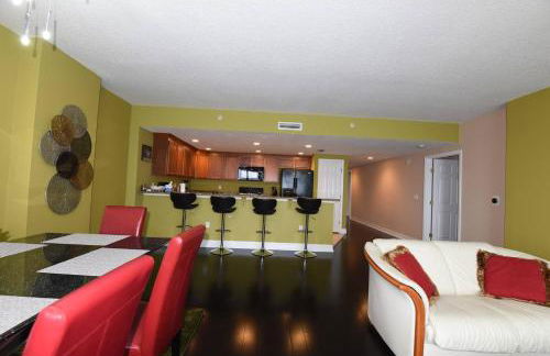 Opus Condominiums - Photo 9