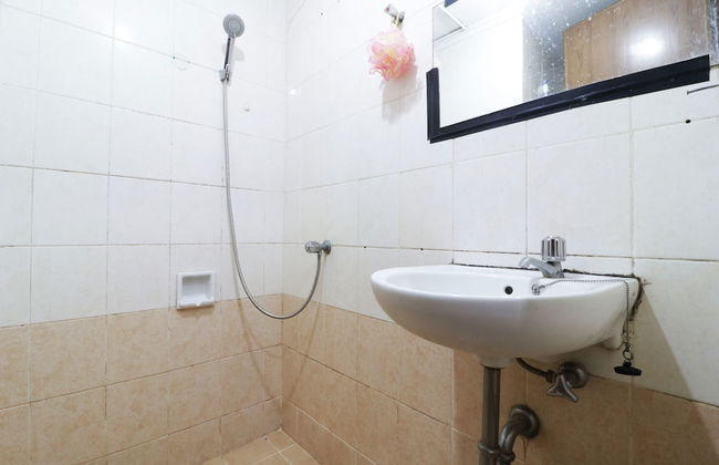 Rent House Center at Apartement Mediterania Gajah Mada - Foto 11