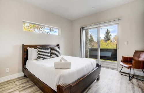 4BD Home w Rooftop Patio Fire Pit & Mountain Views - Foto 3