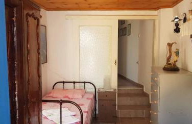 LOURANTIANIKA HOUSE - Foto 19