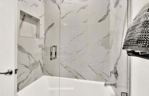 Ocean Wave Deluxe Brand New Apartments - Foto 31