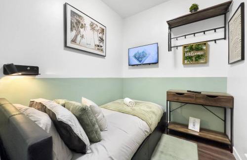 Dashing and Distinctive Dwelling w Rooftop Garden - Foto 15