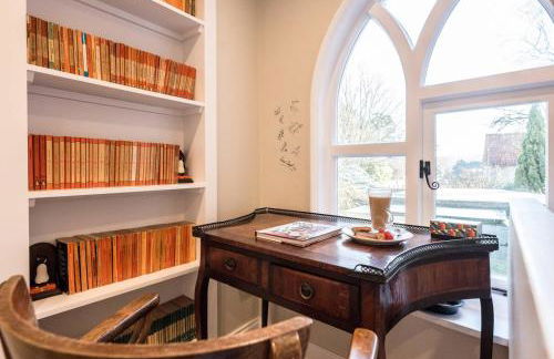 The Book Nook, Woodbridge - Foto 17