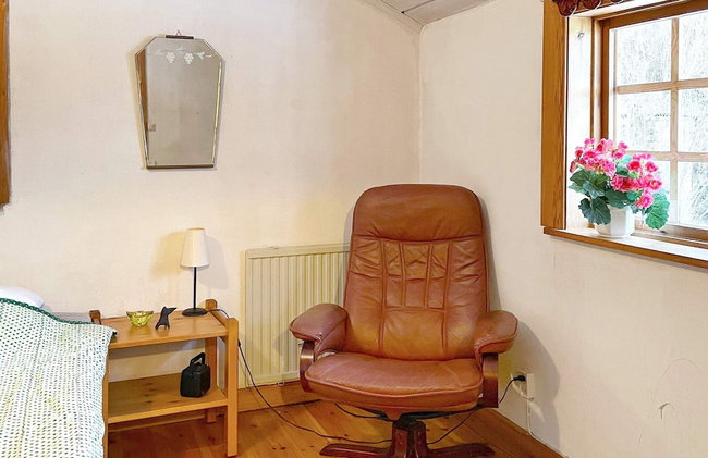 4 Person Holiday Home in Anneby - Foto 14