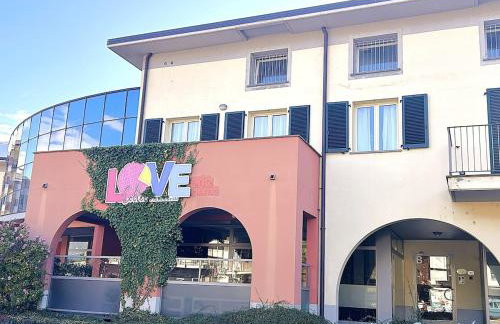 LakeSide View Apartment - Foto 25