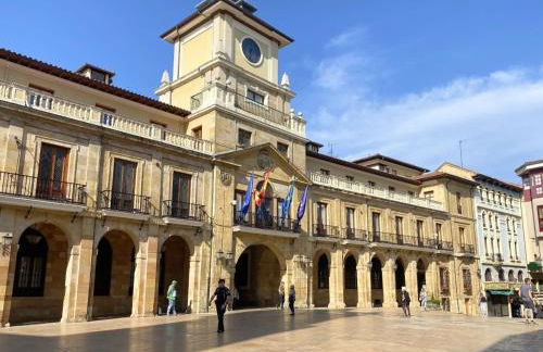 Oviedo desde el corazón de la ciudad VUT-6684-AS - Foto 41