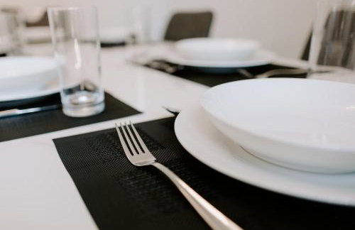 Apsley Way, 5 bed 4 bathroom house - Foto 44