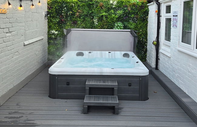 Derby City Centre Apartment With Roof Top Hot Tub - Foto 11